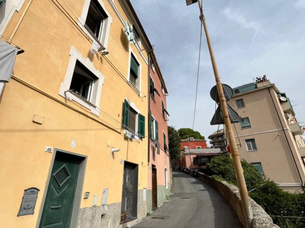 appartamento in vendita a Genova in zona Sturla
