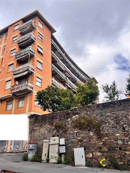 appartamento in vendita a Genova in zona San Vincenzo
