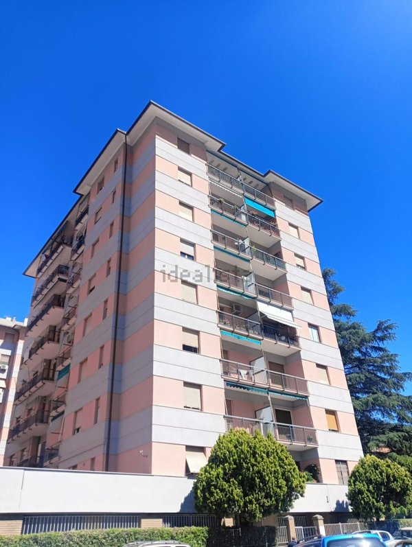appartamento in vendita a Genova in zona Molassana