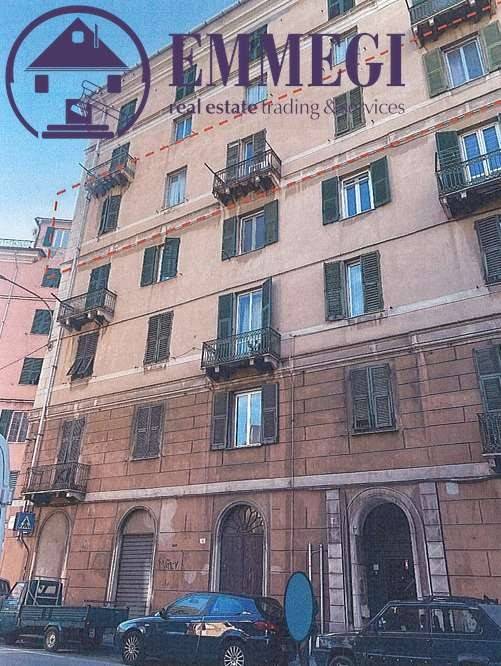 appartamento in vendita a Genova in zona Sampierdarena