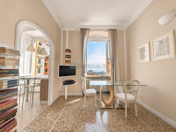 appartamento in vendita a Genova in zona Castelletto