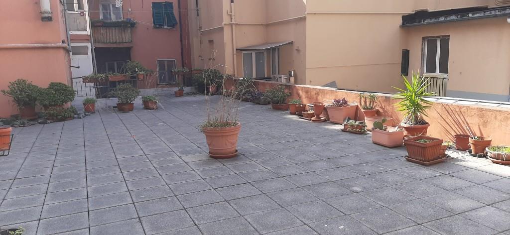 appartamento in vendita a Genova in zona Sestri Ponente