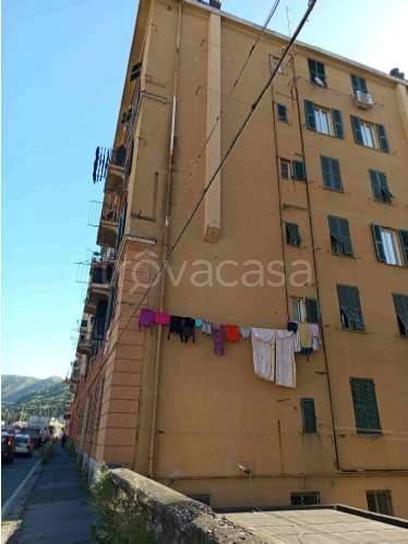 appartamento in vendita a Genova in zona Biscione