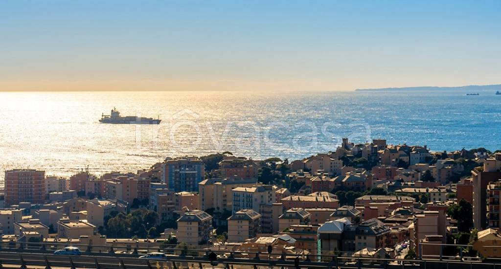 appartamento in vendita a Genova
