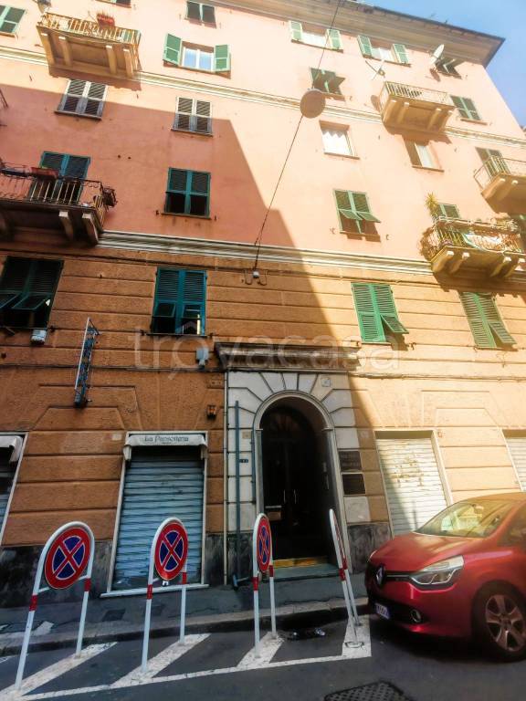 appartamento in vendita a Genova in zona Sampierdarena