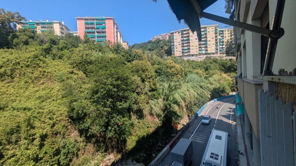 appartamento in vendita a Genova in zona Marassi