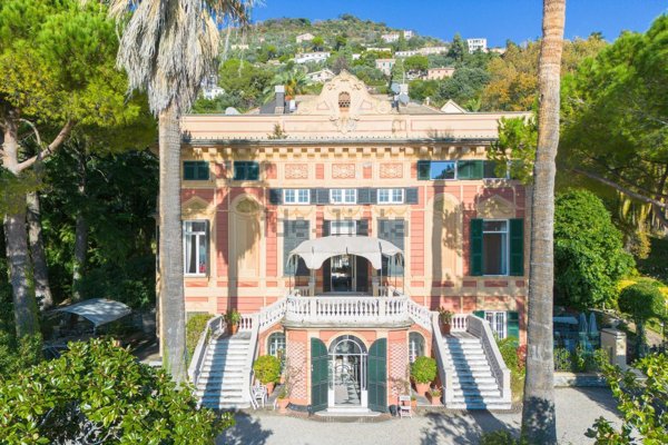 casa indipendente in vendita a Genova