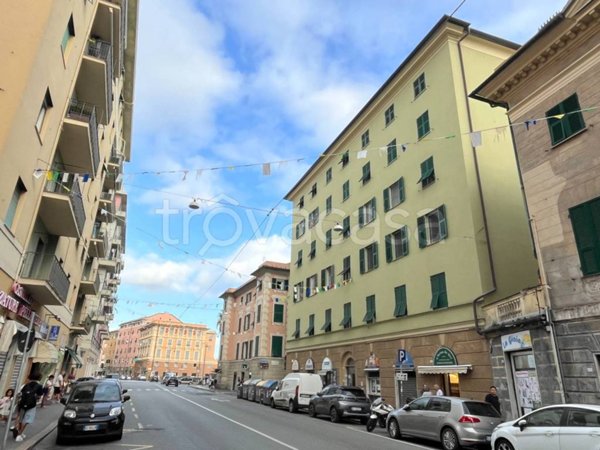 appartamento in vendita a Genova in zona Voltri