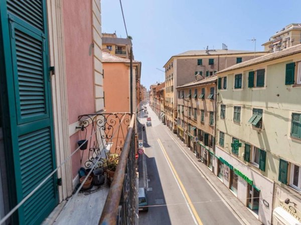 appartamento in vendita a Genova in zona Marassi