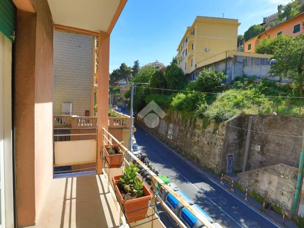 appartamento in vendita a Genova in zona Marassi