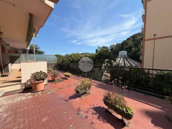 appartamento in vendita a Genova in zona Pegli