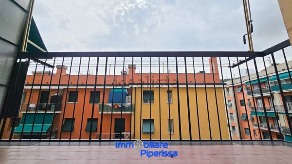 appartamento in vendita a Genova in zona Staglieno