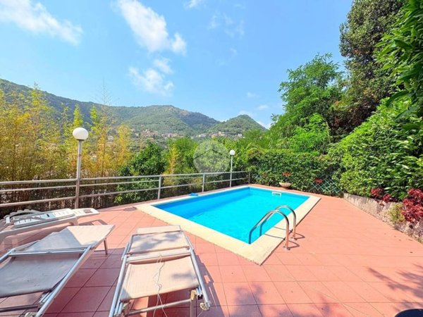 casa indipendente in vendita a Genova in zona San Desiderio