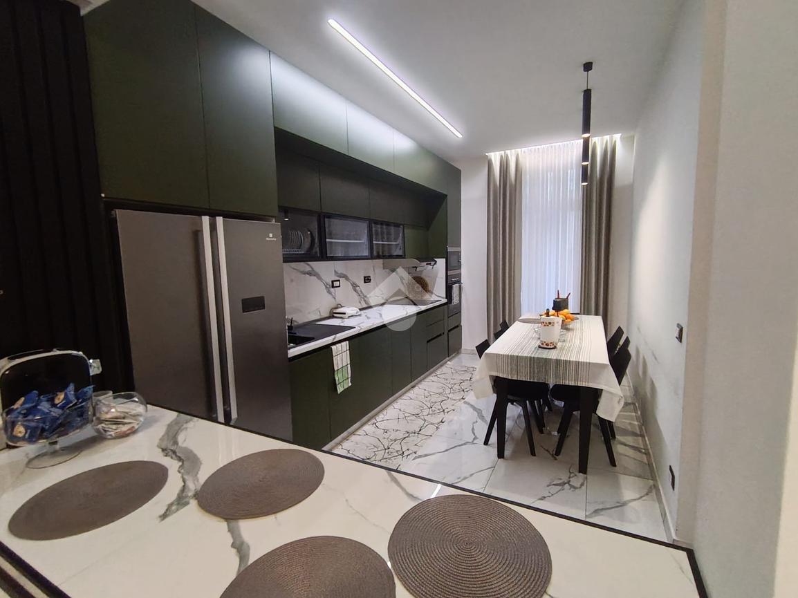 appartamento in vendita a Genova in zona Marassi