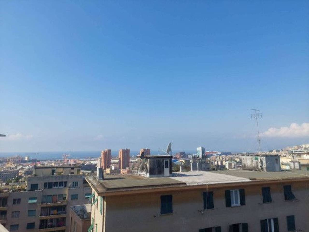 appartamento in vendita a Genova in zona Sampierdarena