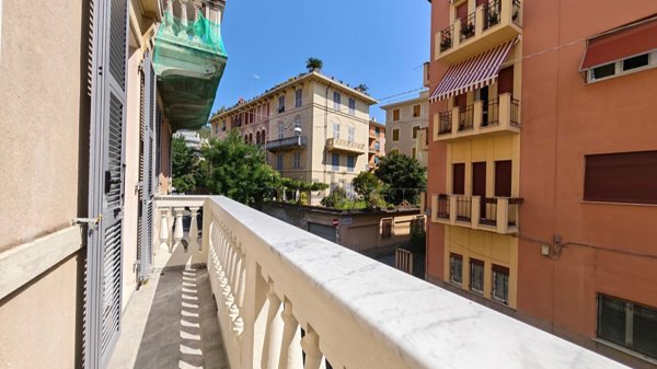 appartamento in vendita a Genova in zona Pegli