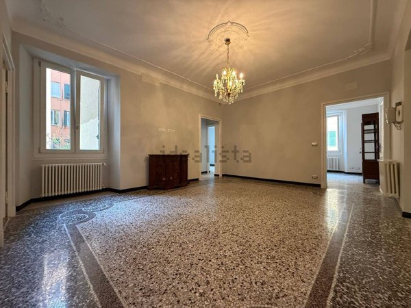 appartamento in vendita a Genova in zona San Vincenzo