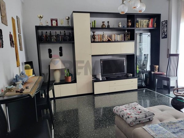 appartamento in vendita a Genova in zona Molassana