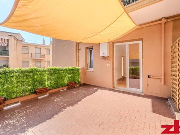 appartamento in vendita a Genova in zona Marassi