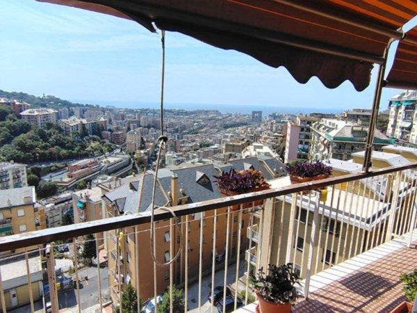 appartamento in vendita a Genova in zona Marassi