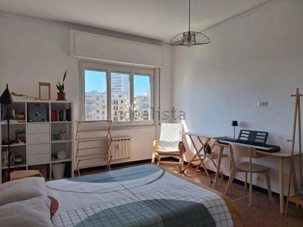 appartamento in vendita a Genova in zona Sampierdarena