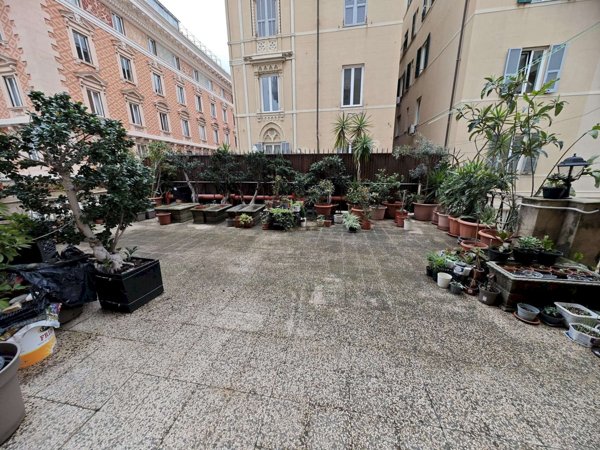 appartamento in vendita a Genova in zona Centro Storico