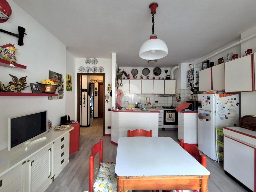appartamento in vendita a Genova in zona Palmaro / Pra'