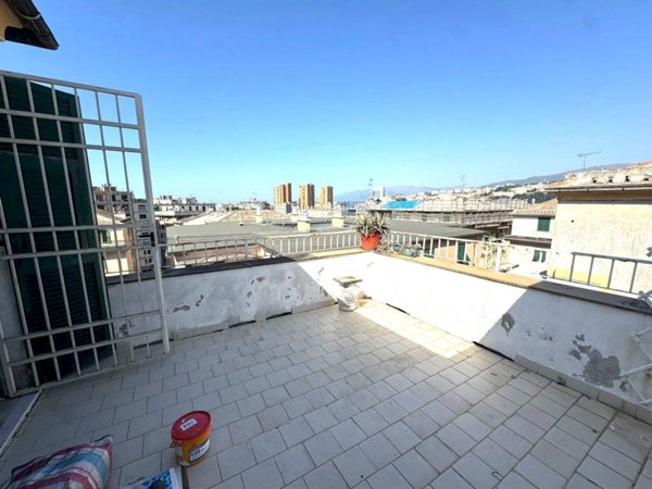 appartamento in vendita a Genova in zona Sampierdarena