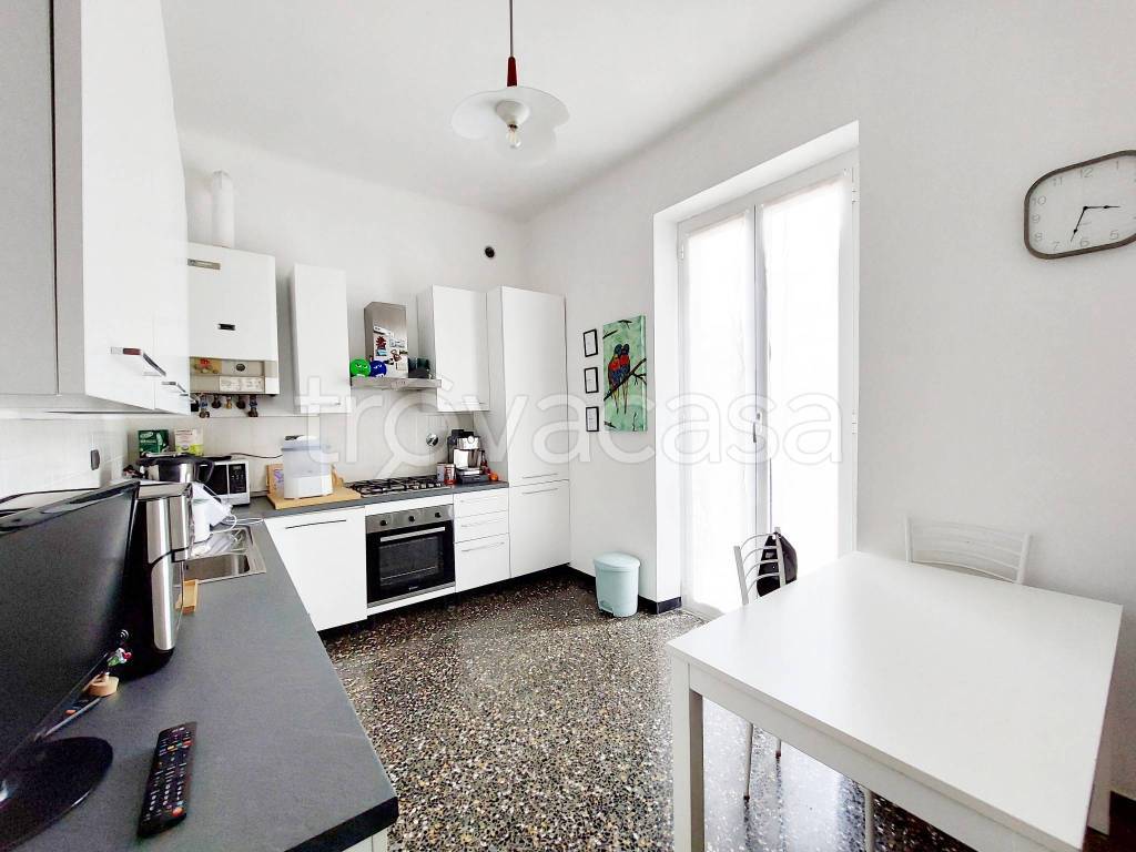 appartamento in vendita a Genova in zona Sampierdarena