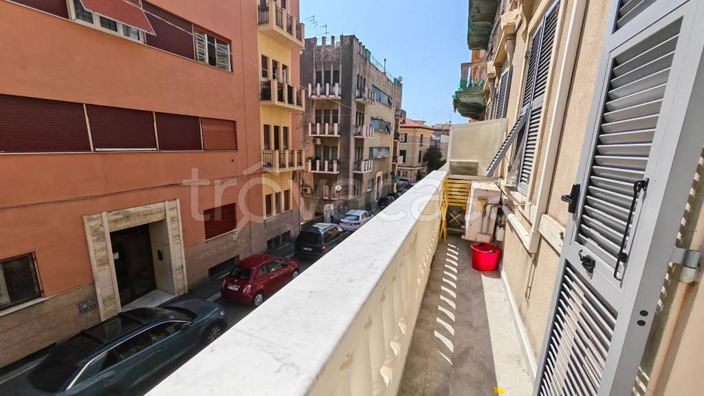 appartamento in vendita a Genova in zona Pegli