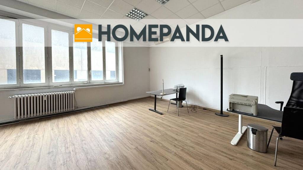 ufficio in vendita a Genova in zona Sampierdarena