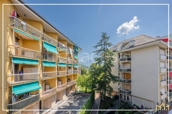 appartamento in vendita a Genova in zona Molassana