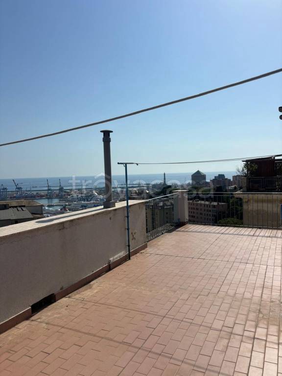 appartamento in vendita a Genova in zona DiNegro