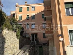 appartamento in vendita a Genova in zona Lagaccio / Granarolo
