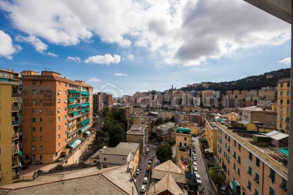 appartamento in vendita a Genova in zona Staglieno