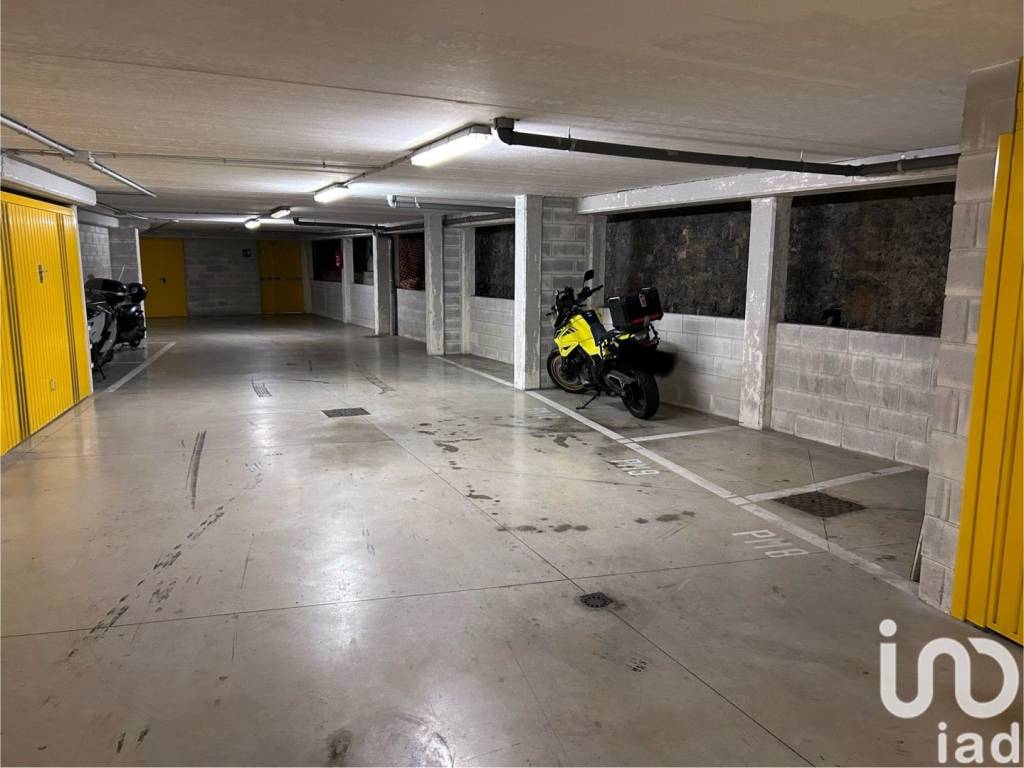 box auto in vendita a Genova