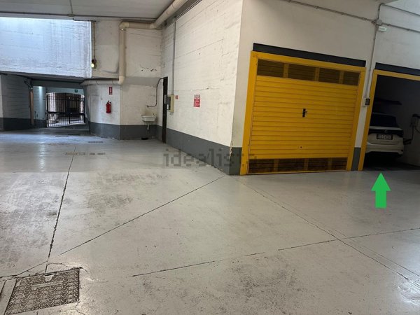 box auto in vendita a Genova in zona Sottoripa / Maddalena / Molo