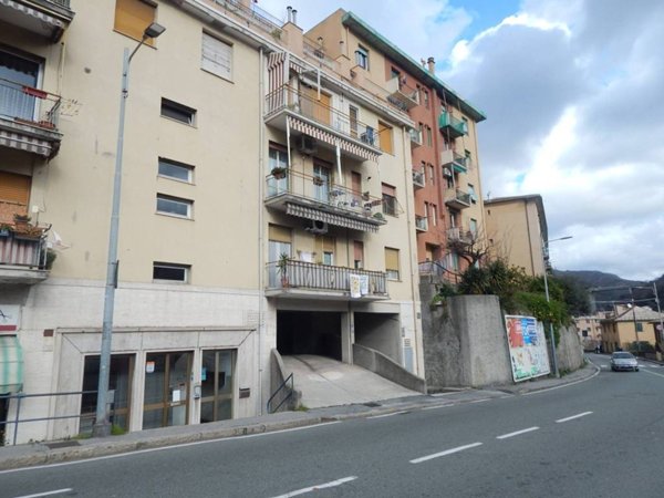 box auto in vendita a Genova