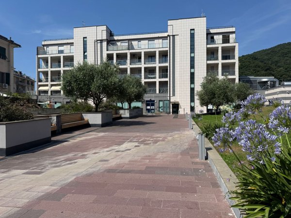 appartamento in vendita a Genova in zona Molassana