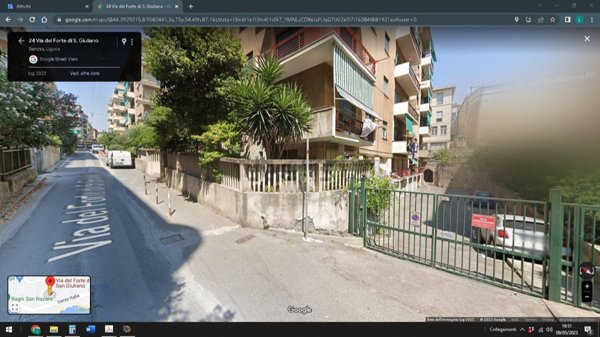 box auto in vendita a Genova in zona Albaro