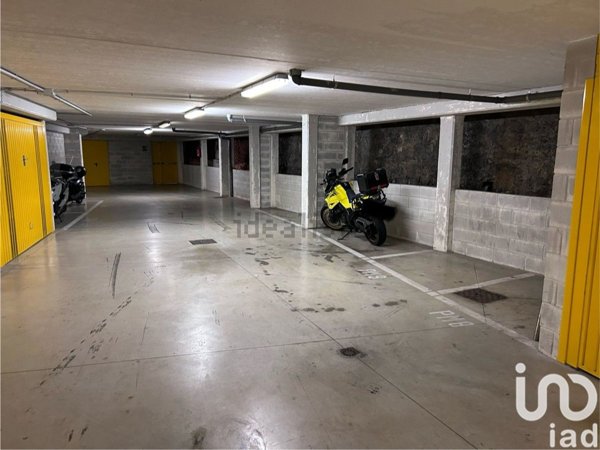 box auto in vendita a Genova
