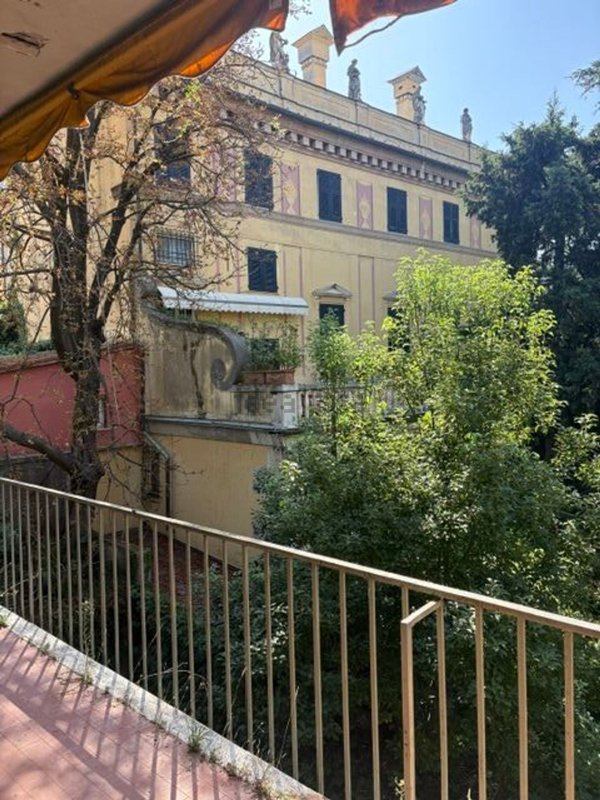 appartamento in vendita a Genova in zona Albaro