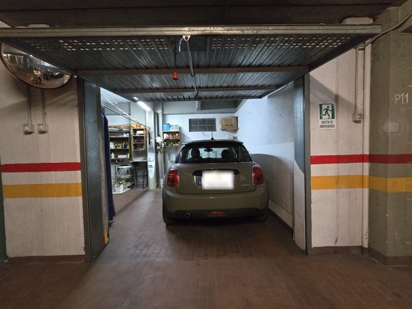 box auto in vendita a Genova in zona Marassi