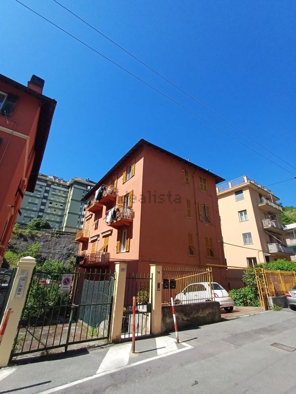 appartamento in vendita a Genova in zona Pegli