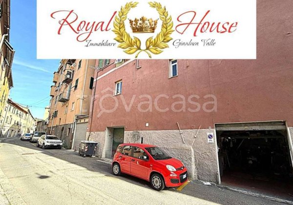 box auto in vendita a Genova in zona San Quirico