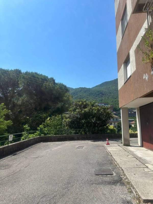 appartamento in vendita a Genova in zona Struppa