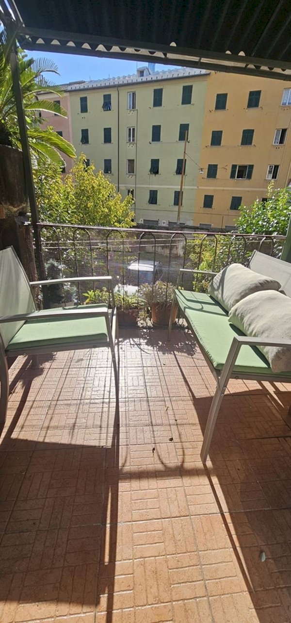 appartamento in vendita a Genova in zona Certosa