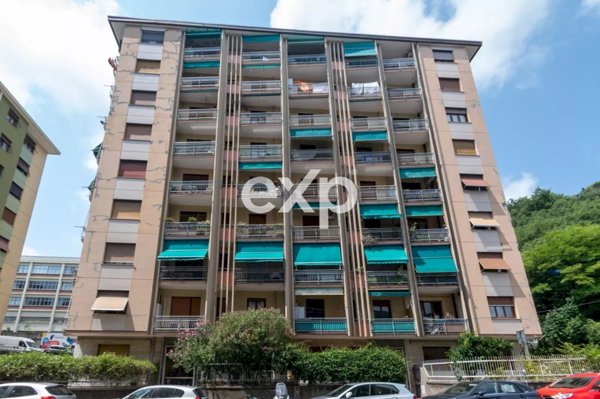 appartamento in vendita a Genova in zona Marassi