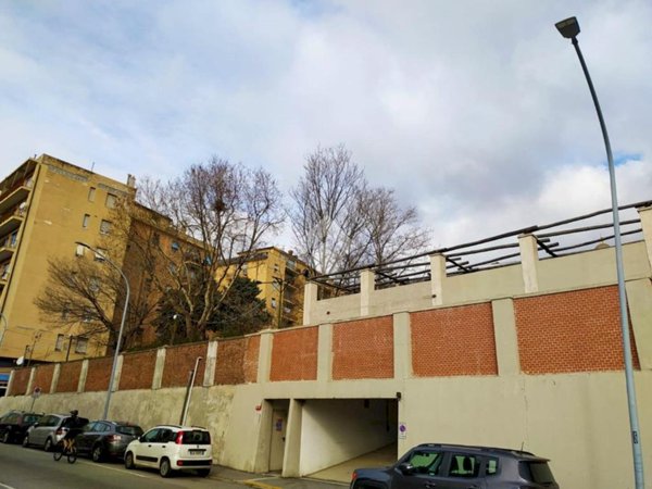 box auto in vendita a Genova in zona Voltri