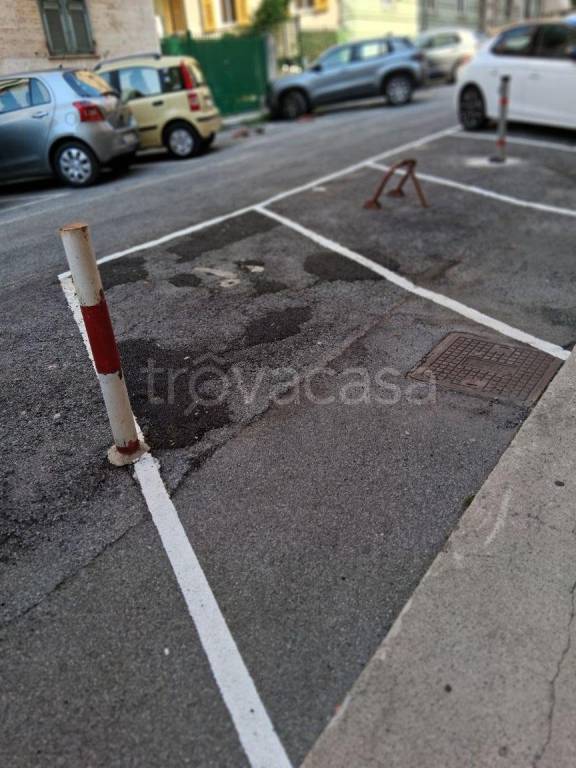 box auto in vendita a Genova in zona Pegli
